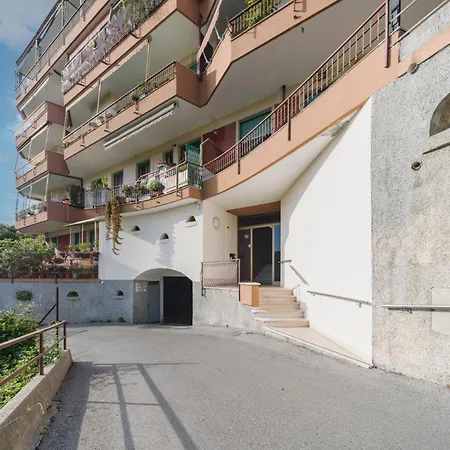 Apartment Caprifoglio By Interhome