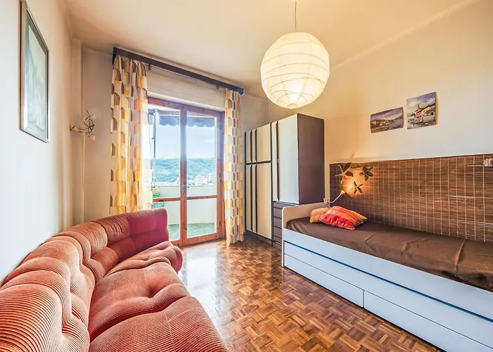 Caprifoglio By Interhome * Rapallo