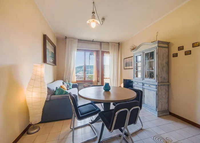 Caprifoglio By Interhome Apartmán *